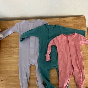Set of 3 magnetic me jammies